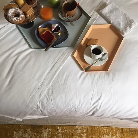 Laquercia Design Suites Bed & Breakfast Carpi